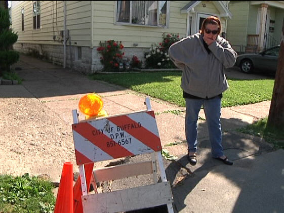 06/07/10: Sinkhole riles Riverside residents